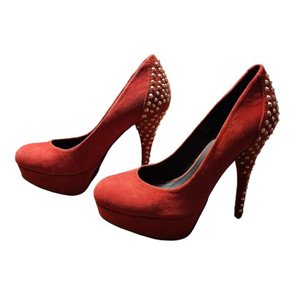 Kelsi Dagger Red Round Toe Gold Back Studded Pumps Size 8 Holiday shoes heels - Picture 3 of 8